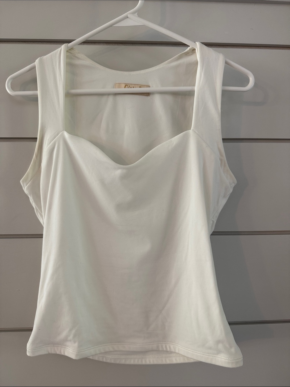 Qinsen White Sweetheart Neck Tank Top